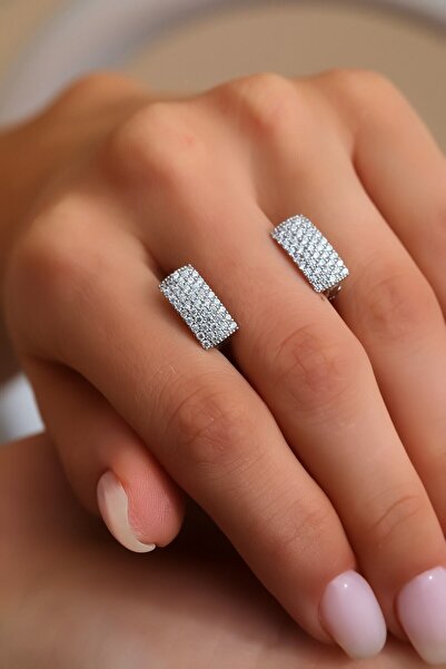 KAR DİAMOND Gümüş Rodyumlu 5 Sıralı Tamtur Pırlanta Modeli Küpe - Sertifikalı