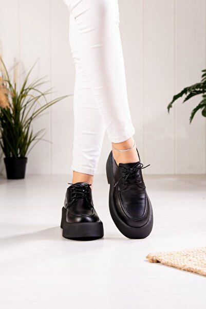 Rugano HAKİKİ DERİ KADIN SPOR AYAKKABI 3523023K