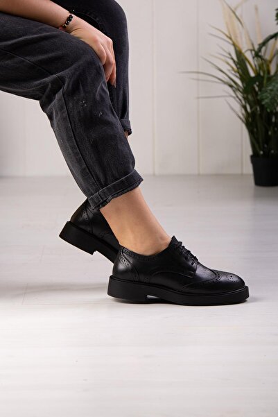 ALBİNİ HAKİKİ DERİ KADIN GÜNLÜK AYAKKABI 10114123K