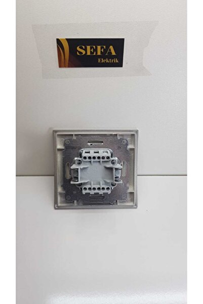 ELBİ METALİK GRİ ÜÇLÜ ANAHTAR ÇERÇEVELİ ELBİ ZENA SİLVERLİNE SERİSİ