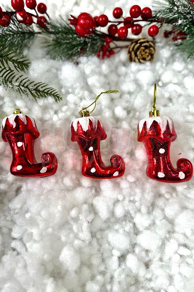Huzur Party Store Red Metallic Color Elf Shoes White Spotted 3 Pieces 8 Cm Christmas Pine Tree New Year Tree Ornament