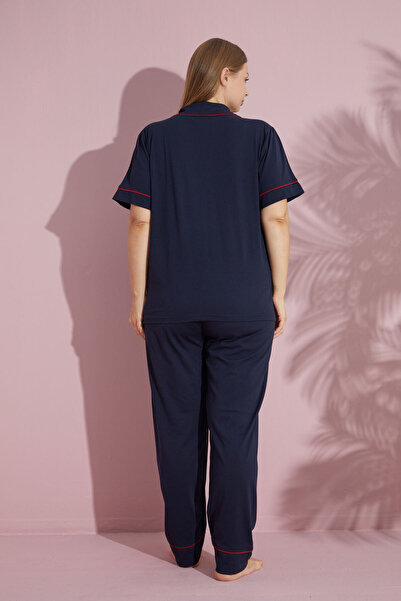 pijamacity Büyük Beden Kadın Lacivert Kısa Kollu Pamuklu Düğmeli Biyeli Pijama Takımı