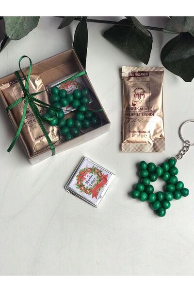 forevers Özel Kutusunda Yılbaşı Hediyelik Anahtarlık & Kahve & Çikolata Seti (10 ADET)