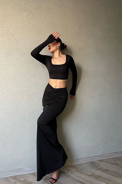 Seda Yalçın Atelier Black Long Sleeve Square Collar Crop and Gathered Skirt Set
