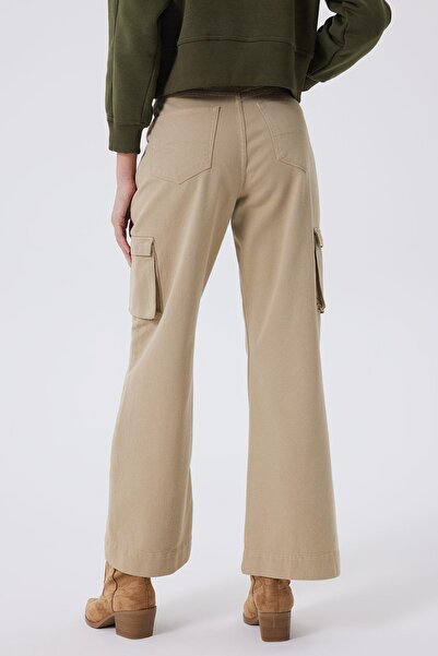 Lee Cooper Sandy Kadın Dokuma Pantolon Bej