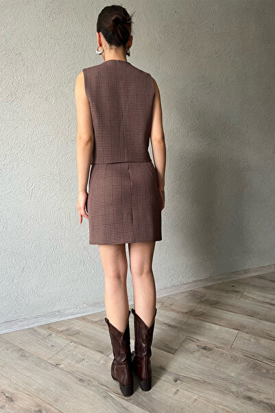 Seda Yalçın Atelier Кафява пола с цепка отпред