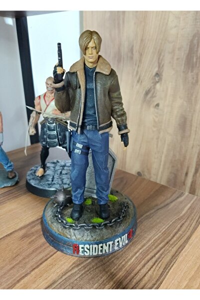 TuransoyCraft Resident Evil 4 Leon Figür Resident Evil 4 Leon Scott Kennedy B...