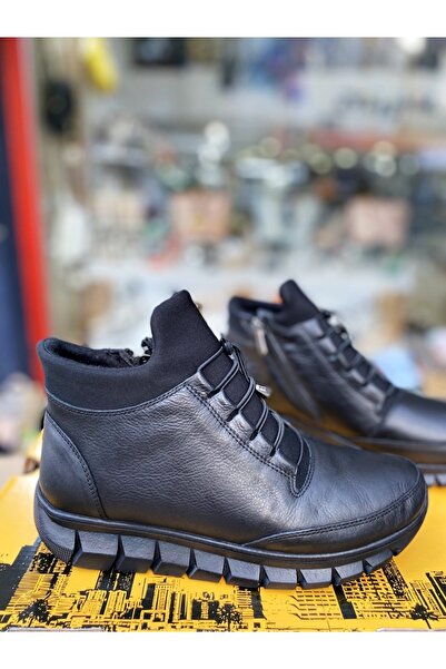 Bulldozer Hakiki Deri Siyah Yumuşak Fermuarlı Lastik Bağcıklı Kadın Bot