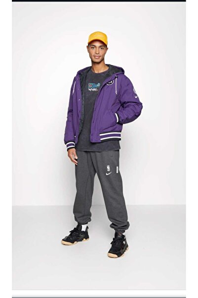 Nike Куртка з наповнювачем і застібками