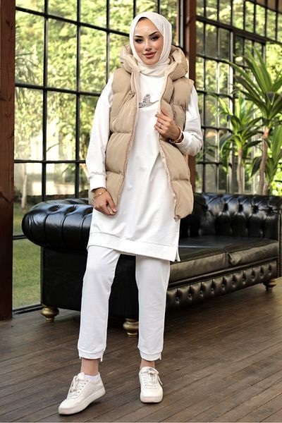 Bestenur Yüsra Hooded Puffer Vest 687 - Beige