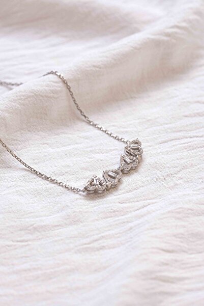 Siya Silver 925 Ayar Mıknatıslı Açılır Kapanır Yonca Kalpli Gümüş Kolye- Kadın Uğur Kolyesi