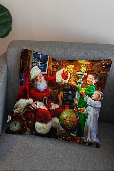 Hayal Dekoratif New Year's Themed Red Colored Santa Claus and Child Patterned Digital Printed Throw Pillow Cover