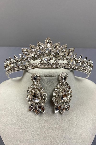 Hobigram Set de coroană de mireasă Leyla Model Henna și trei cercei cu navetă de culoare argintie – Coroană, piatră de cristal, model elegant – T