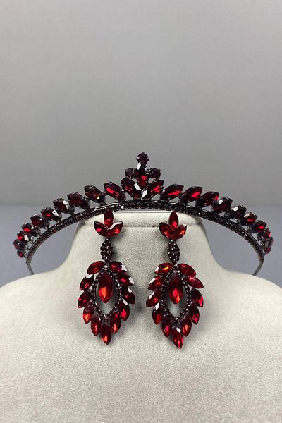 Hobigram Burgundy Thin Ilayda Model Bridal Crown and Shuttle Stone Earring Set – Crown, Crystal Stone, Stylish Model – Crown