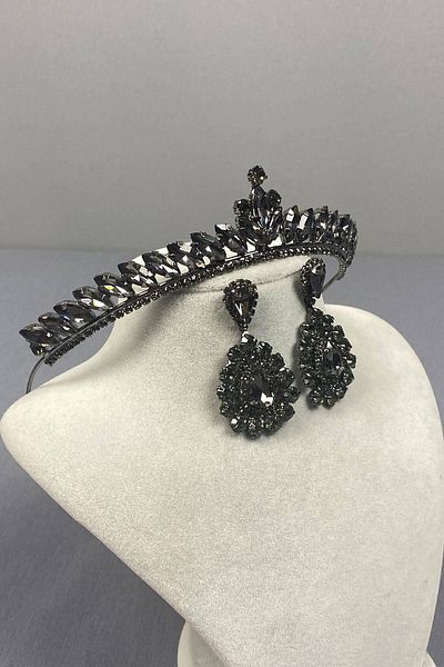 Hobigram Set de coroană de mireasă și cercei cu navetă subțire gri antracit model Ilayda – coroană, piatră de cristal, modă elegantă