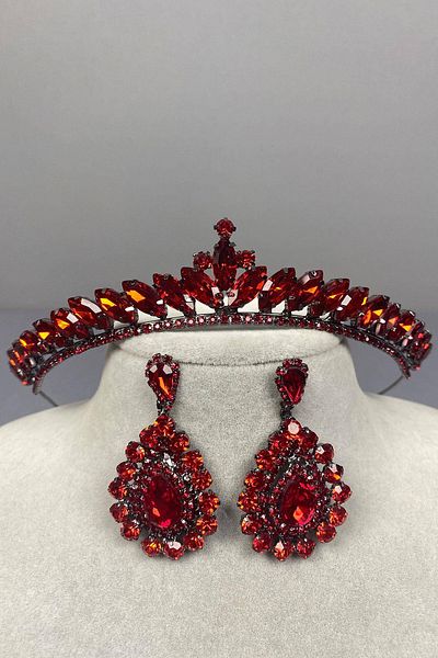 Hobigram Red Thin Ilayda Model Bridal Crown and Drop Shuttle Stone Earring Set – Crown, Crystal Stone – Crown –