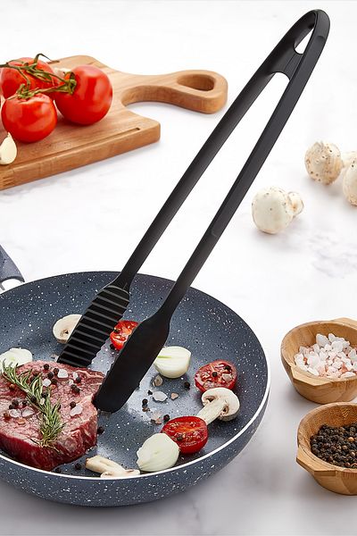 NOYİSKA Gnarp Style Serving and Grilling Tongs Fireproof Non-Stick Silicone Tongs Non-Slip Barbecue Tongs Black 1 Piece