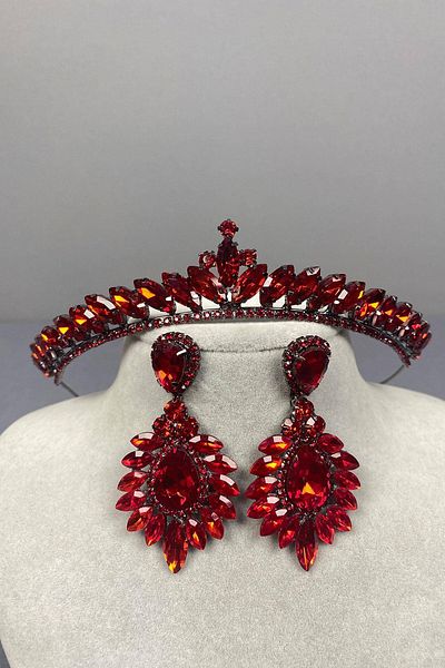 Hobigram Red Thin İlayda Model Bridal Crown and Shuttle Stone Earring Set