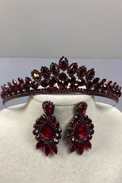 Hobigram Set de coroană de mireasă și trei cercei cu navetă model Leyla Burgundy – Coroană, piatră de cristal, model elegant – Coroană – T
