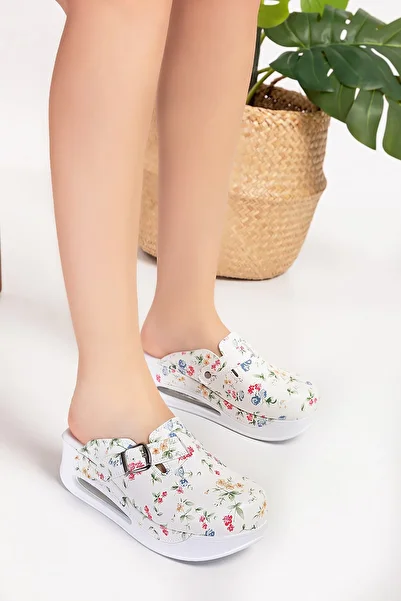 Nur Ortopedi Women's White Floral Patterned Buckle Closed Balloon Sole Orthopedic 809 Hospital Doctor Nurse Slippers