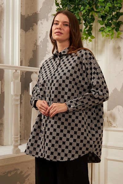 FEMELLE Geometric Patterned Oversize Plus Size Shirt Suitable for Hijab
