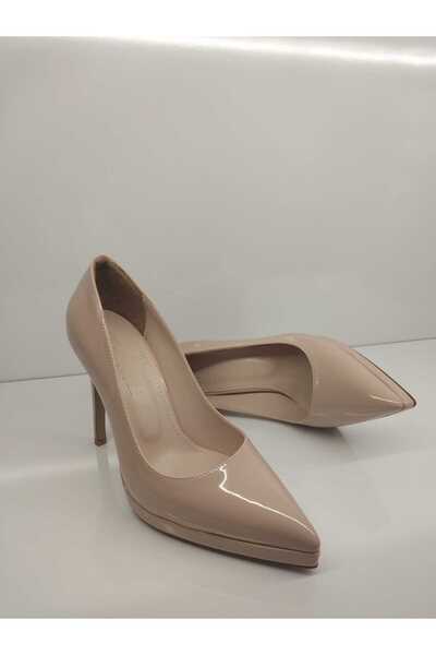 Purple Kadın Bej Sivri Burunlu Rugan Yüksek Topuklu Platform Ayakkabı