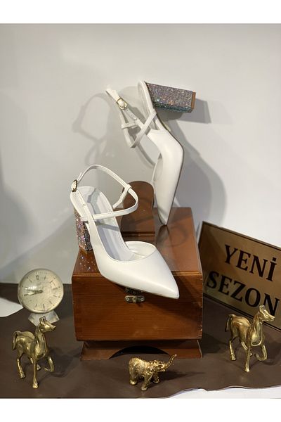 Beyoğlu Pietre metalice brodate Toc gros Varf ascutit Spate deschis Mucegai confortabil Rochie de seara eleganta Pantofi cu toc