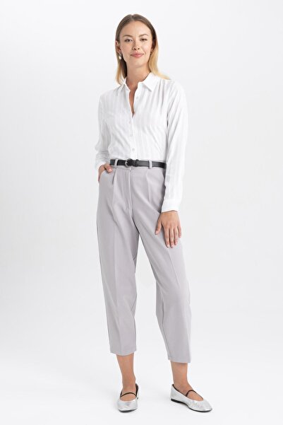 DeFacto Tapered Fit Yüksek Bel Cepli Kısa Paça Pantolon B1673ax23au