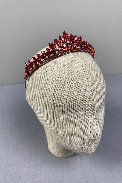 Hobigram Red Leyla Model Henna and Bridal Crown
