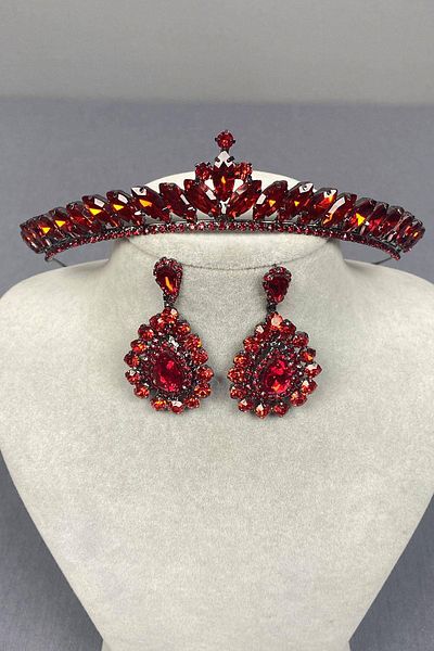Hobigram Red Thin Ilayda Model Bridal Crown and Drop Shuttle Stone Earring Set – Crown, Crystal Stone – Crown –