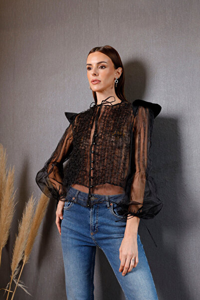 aylin yılmaz Luke Black Shirt Birit Düğme Detaylı Gömlek