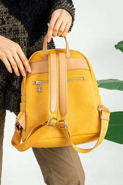 YOGII Rucsac unisex model Cela, impermeabil, din piele artificială, cu buzunare multiple