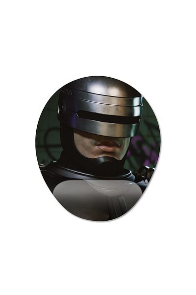 Pixxa RoboCop: موديل لوحة ماوس بمساعدة المعصم من Rogue City - 3 بيضاوي