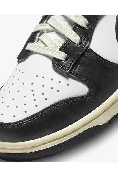 Nike Dunk Low Vintage Panda Women