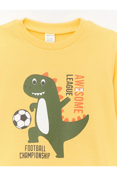 LC Waikiki LCW Baby Baby Boy Crew Neck Sweatshirt and Sweatpants Set of 2