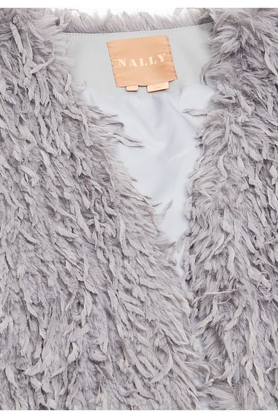 NALLY Vest