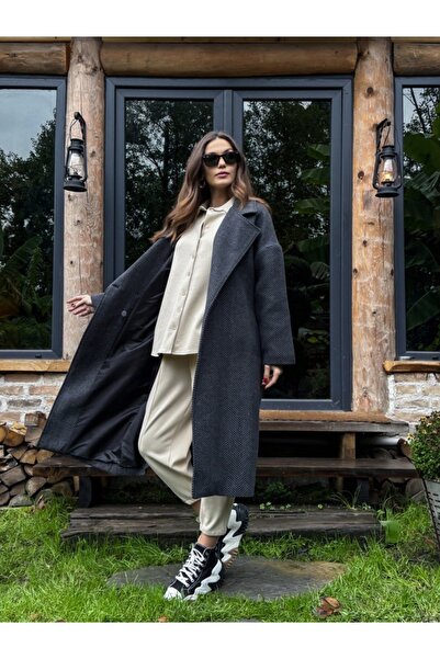 Elif Özbey Butik Antracitový dlouhý kabát s rybím zadním páskem