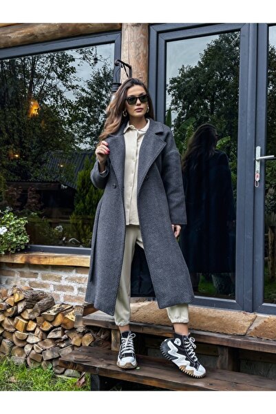 Elif Özbey Butik Antracitový dlouhý kabát s rybím zadním páskem