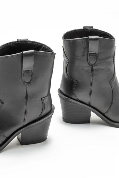 Elle Shoes Siyah Deri Kadın Western Bot 24K
