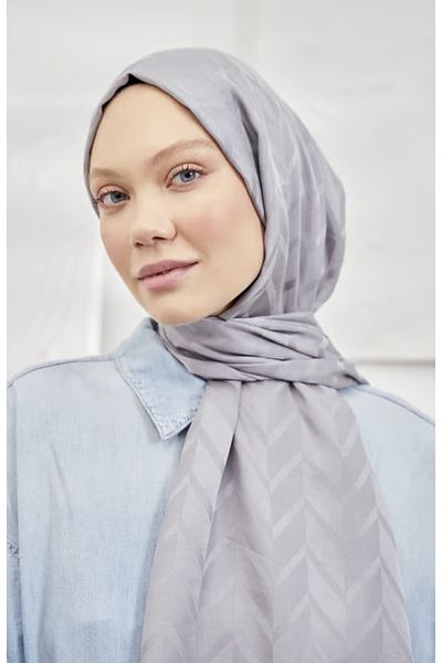 ARMANDA Italian jacquard zigzag pattern shawl