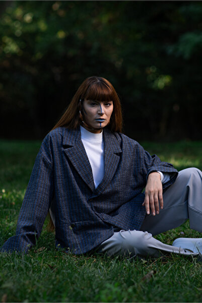 LoFiBuy Unisex Oversize Bel Kısmından Biyeli Ceket - Threee