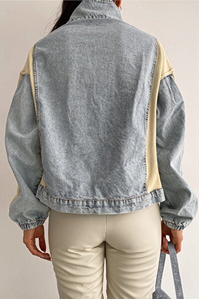 FEMELLE Τζιν Τζιν μπουφάν με ψηλό γιακά με κουμπιά