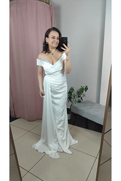 DERİNBOUTIQUE Kadın Madonna Yaka Yırtmaçlı Taş Detay Saten İçi Astarlı Düğün Nikah Nişan Davet Elbise