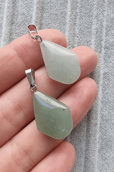 Tesbih Atölyesi Certified Pyramid Model Real Aventurine Stone Necklace