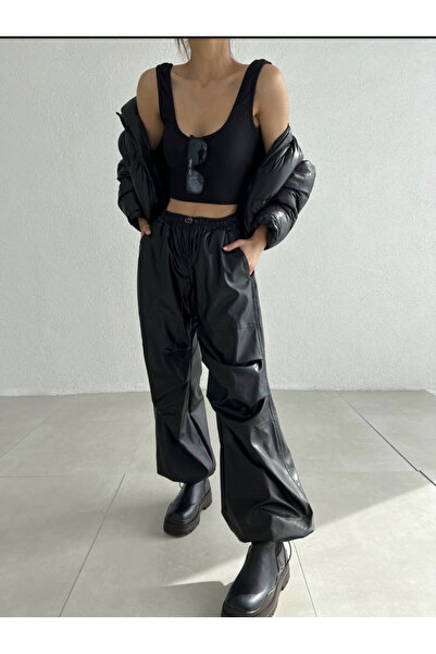 Quzu Paçası Lastikli Deri Paraşüt Pantolon Siyah