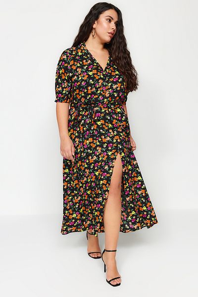 Trendyol Curve Black Floral Belted Woven Shirt Dress TBBSS22EL1607