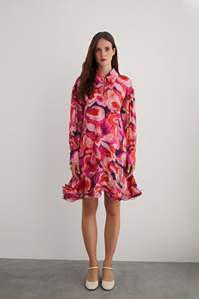 GİZİA Yakası Agraf Kapamalı Etek Ucu Fırfırlı Desenli Şifon Elbise