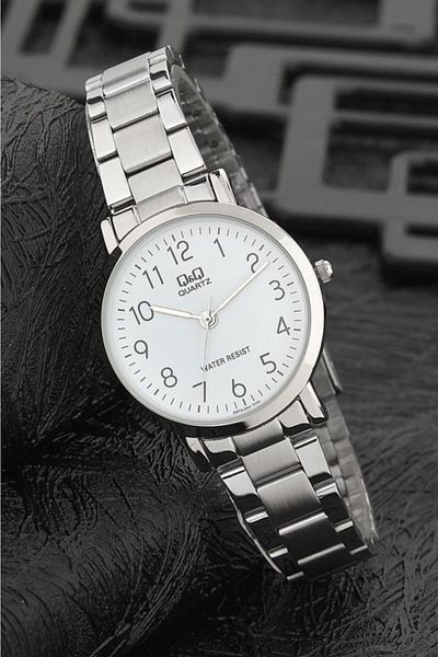 Q&Q Women's Wristwatch Q979