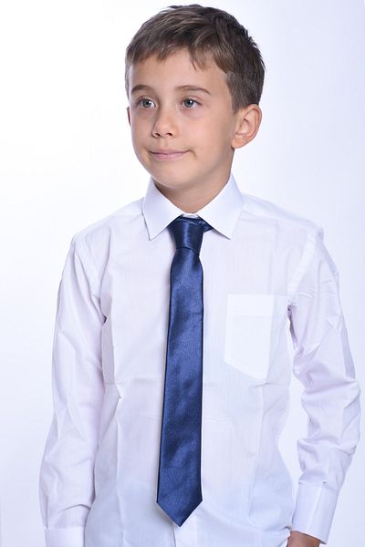 ceocuk Cămașă albă și cravată bleumarin pentru băiat