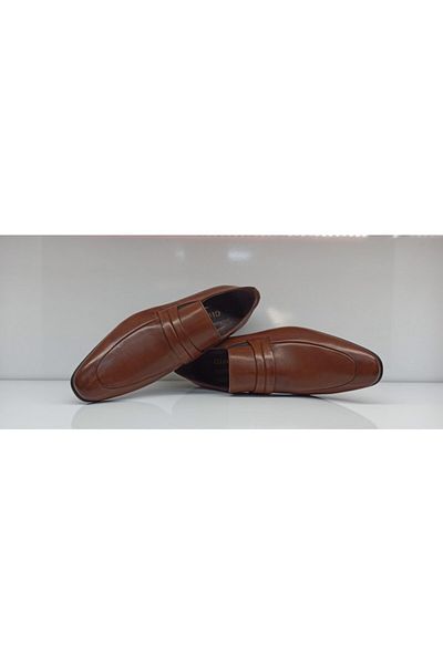Gizmo Men's Tan Classic Shoes